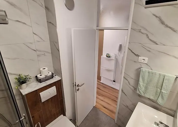 Ivko - Private Parking Apartment